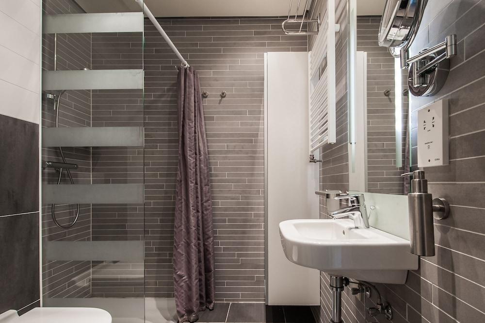 Short Stay Group Dapper Market Serviced Apartments Amsterdam Exterior photo